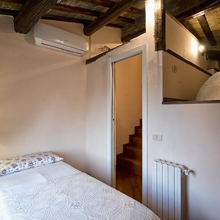 Pantheon Luxury Apartment Roma Camera foto